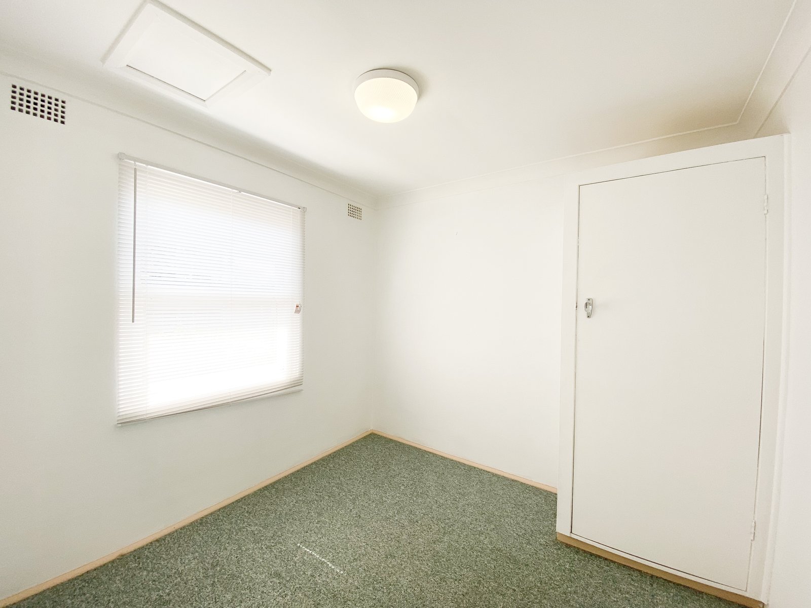 4/1 Government Road SHOAL BAY 7