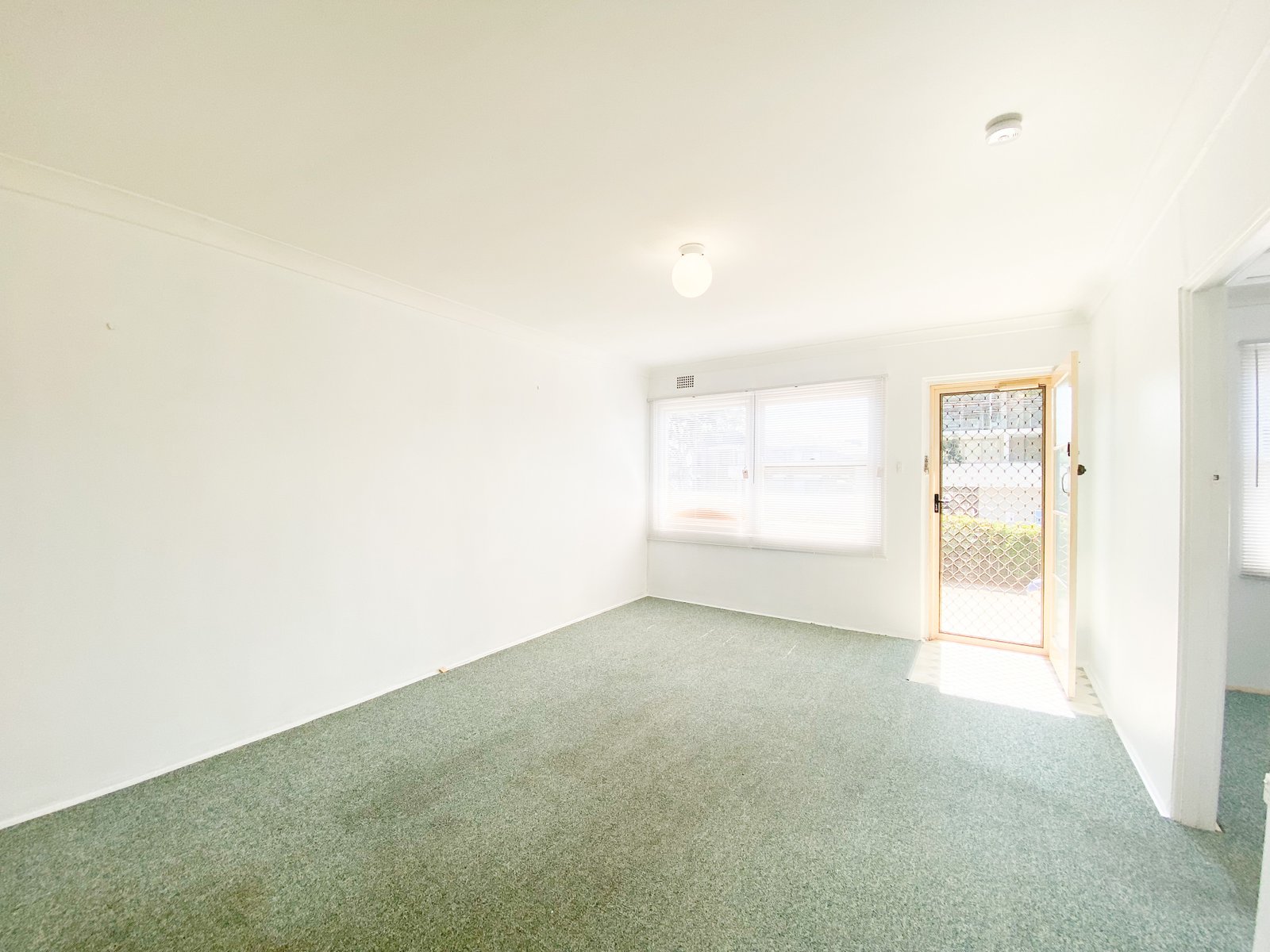 4/1 Government Road SHOAL BAY 11