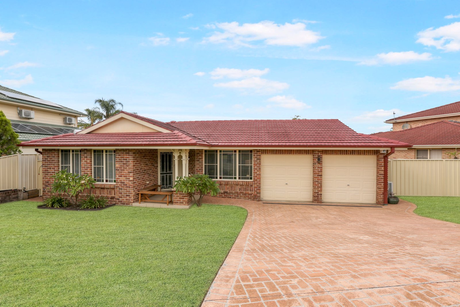 41 Habeda Avenue HORSLEY 1