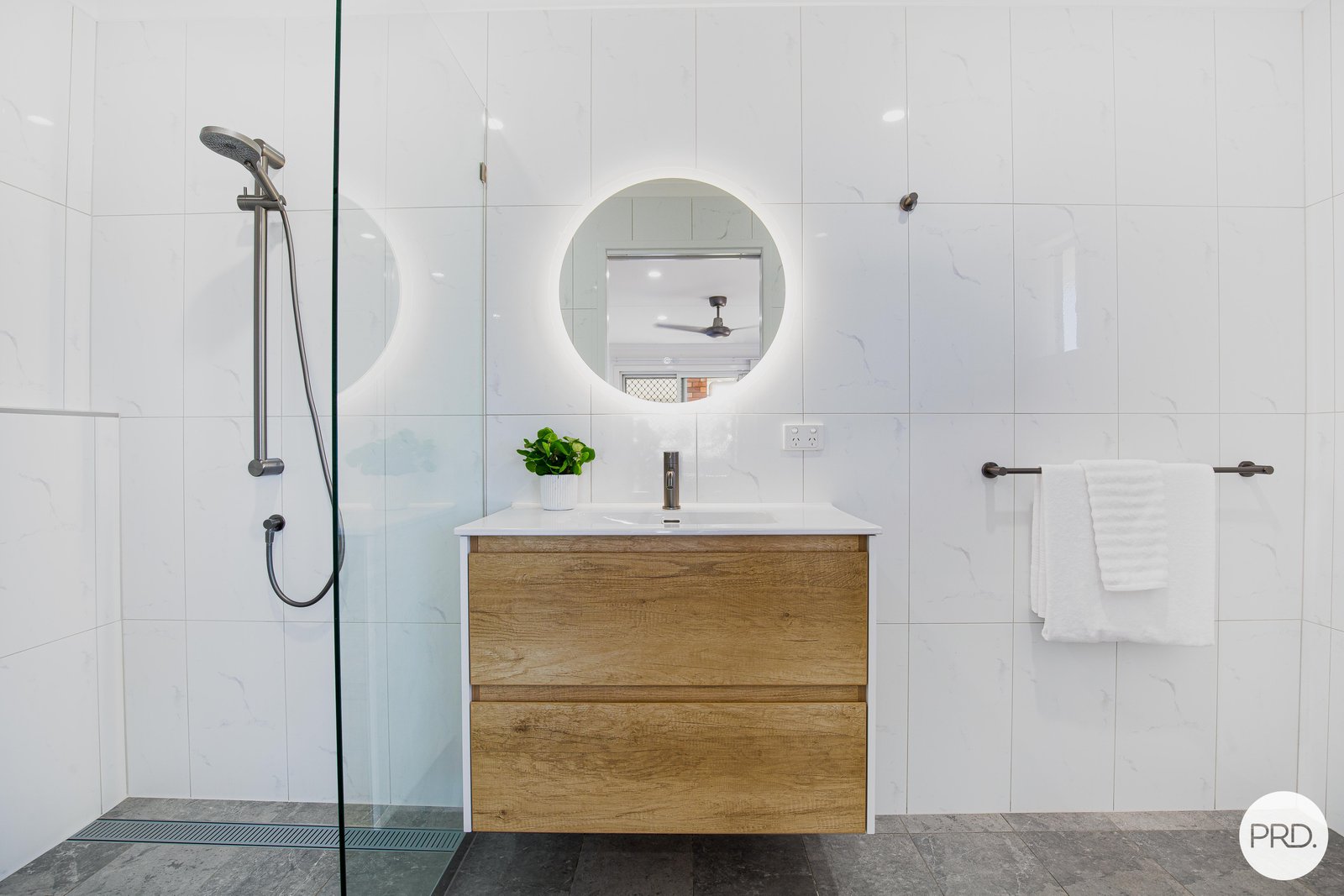 41 Hackett Court CAMPWIN BEACH 11