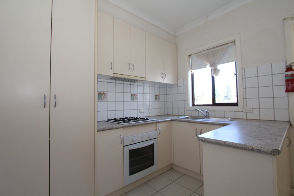 41 Harold Street WENDOUREE 2