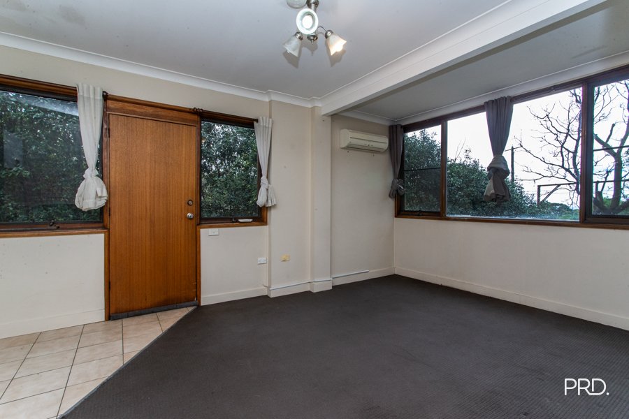 4/1 Hawkesbury Rd  Springwood 3