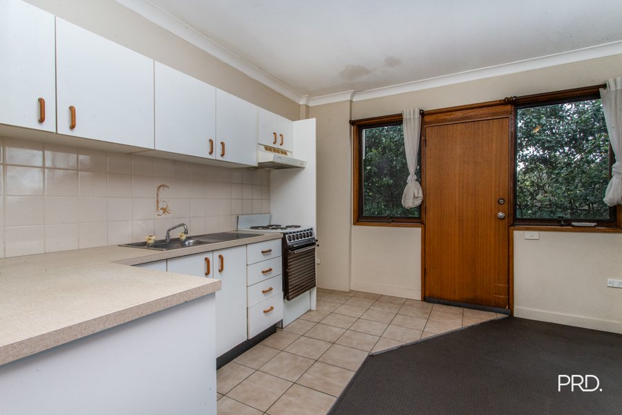 4/1 Hawkesbury Rd  Springwood 5