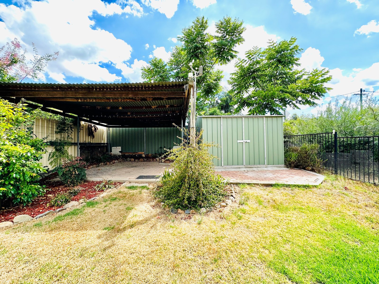 41 Holland Street TAMWORTH 15