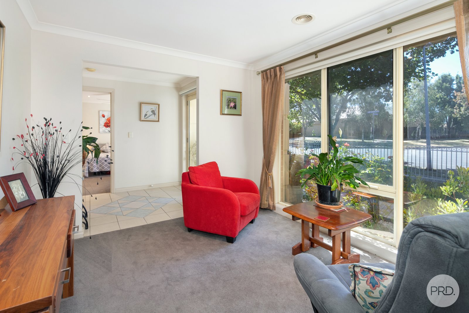 41 Lake Gardens Avenue LAKE GARDENS 3