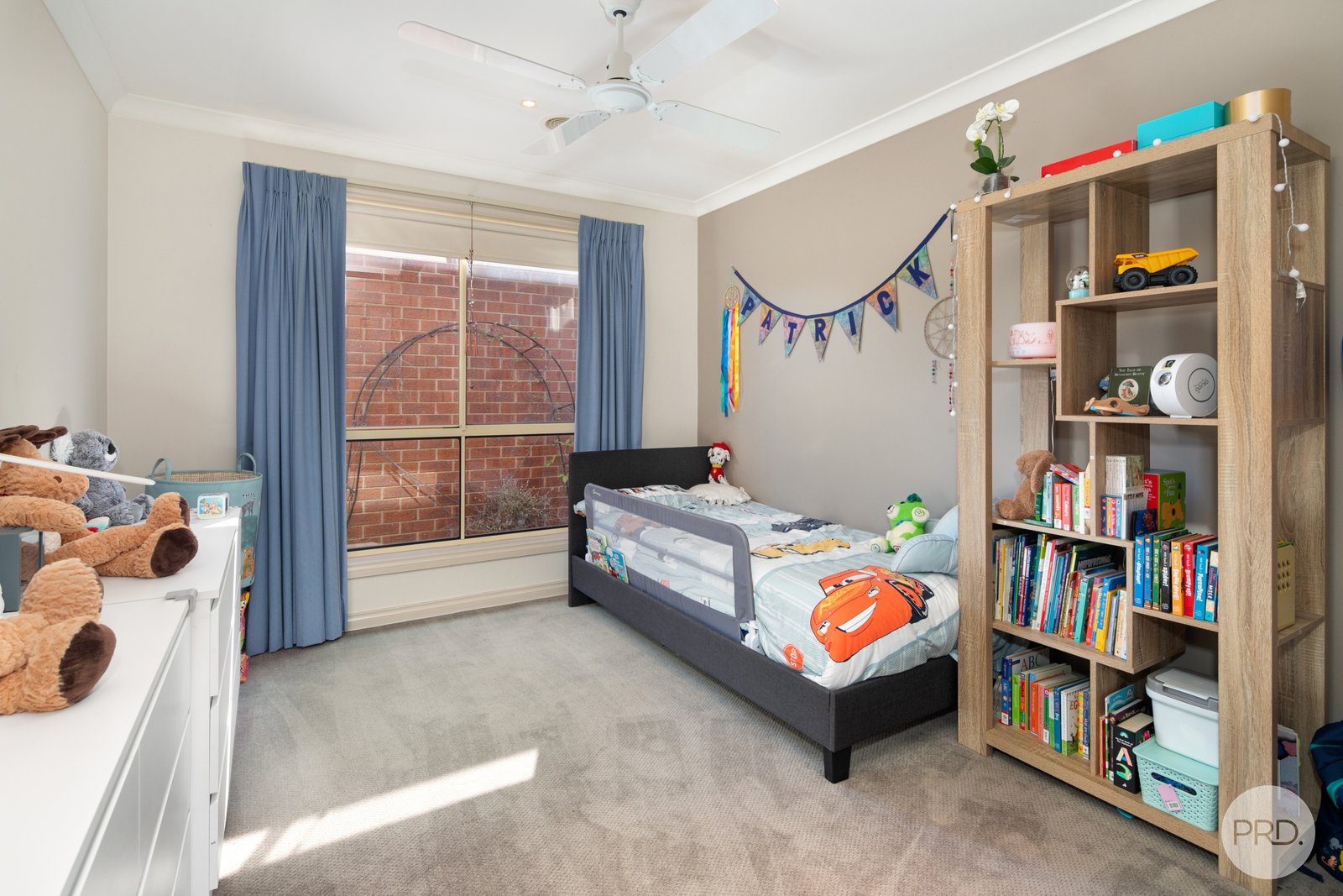 41 Lake Gardens Avenue LAKE GARDENS 12