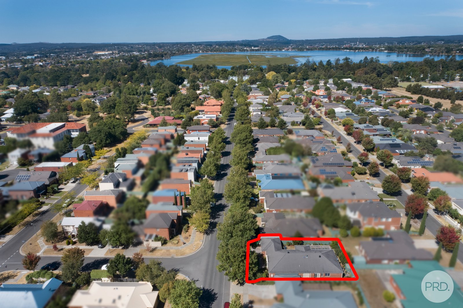 41 Lake Gardens Avenue LAKE GARDENS 13