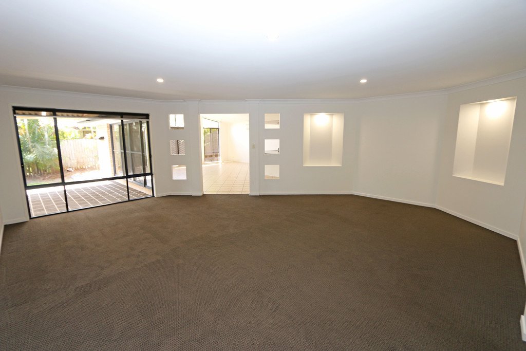 41 Lillywood Circuit MOLENDINAR 7