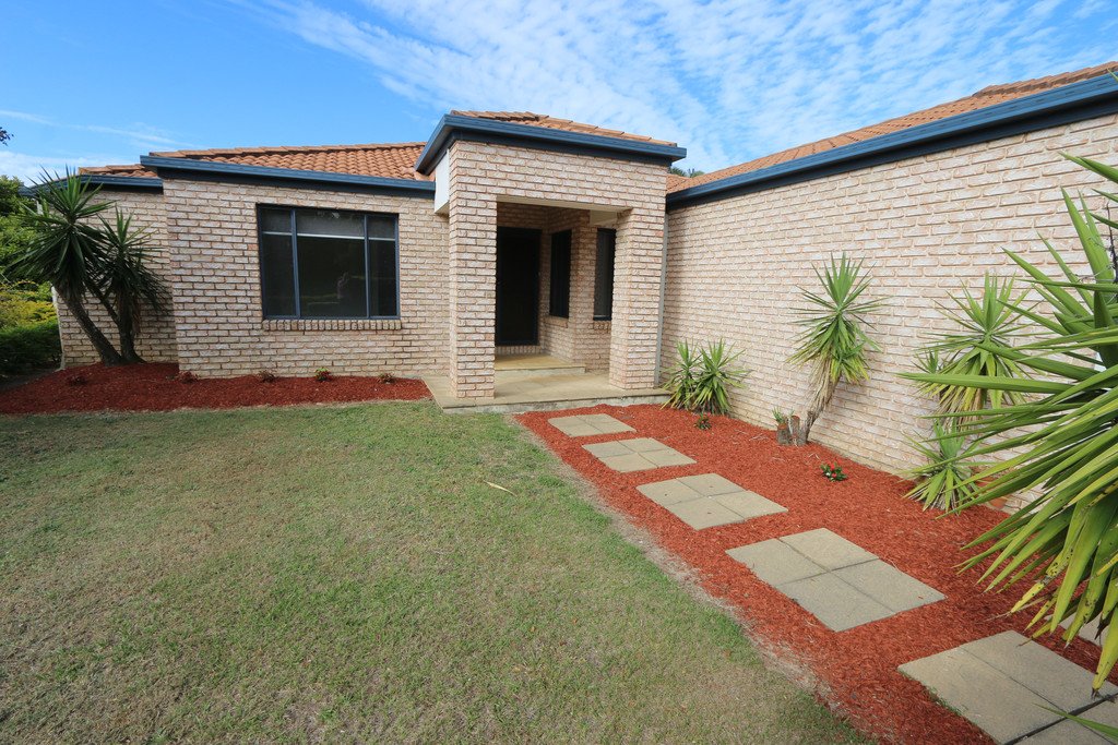 41 Lillywood Circuit MOLENDINAR 16