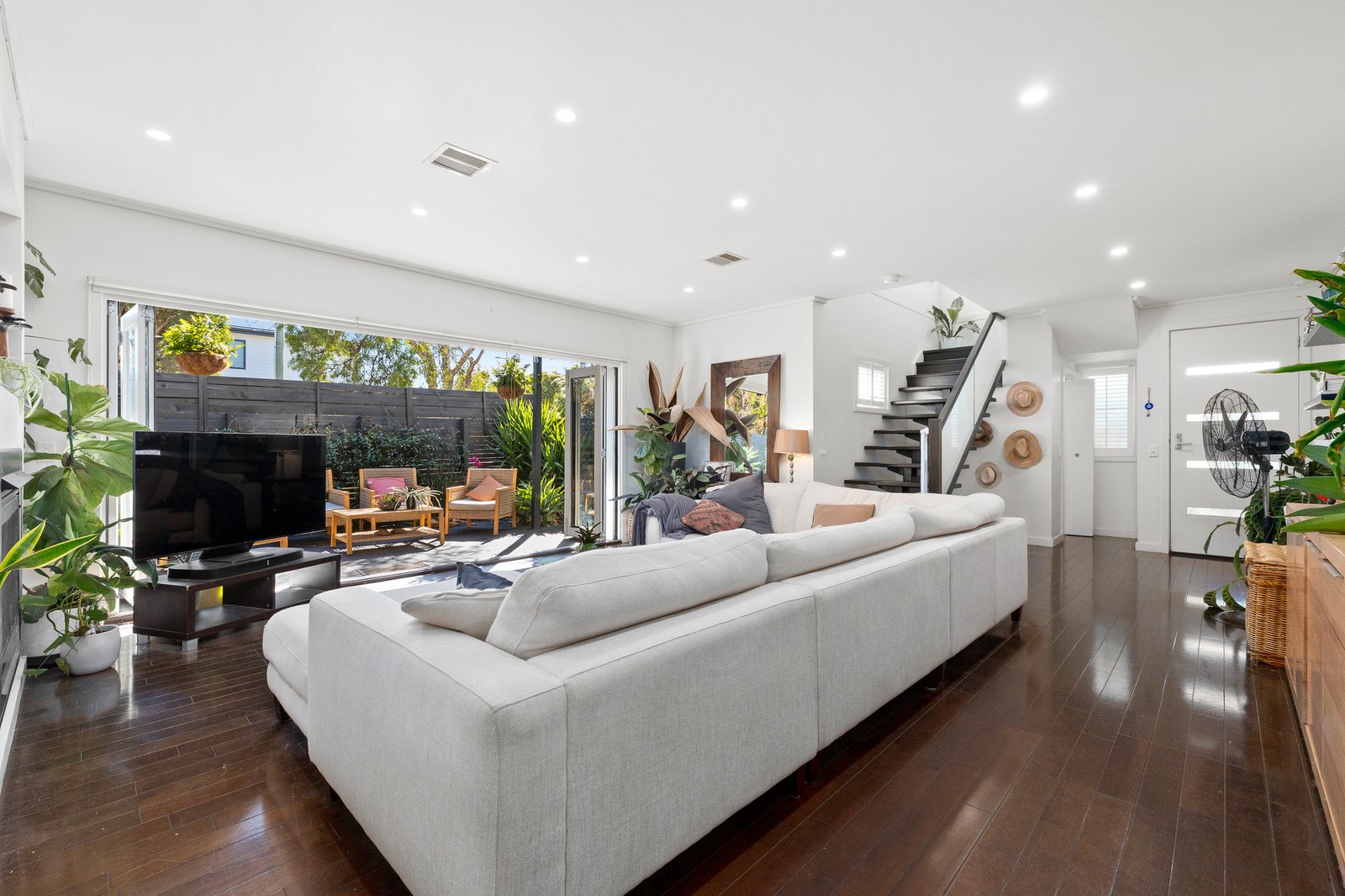 Gallery: 41 Lonsdale Avenue