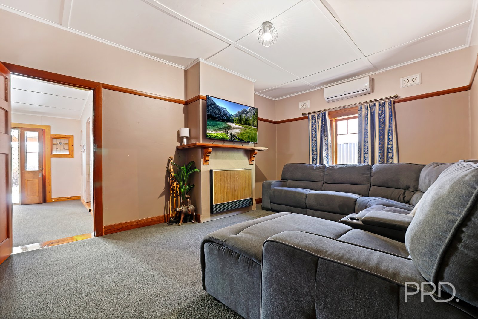 41 Mathews Street TAMWORTH 5