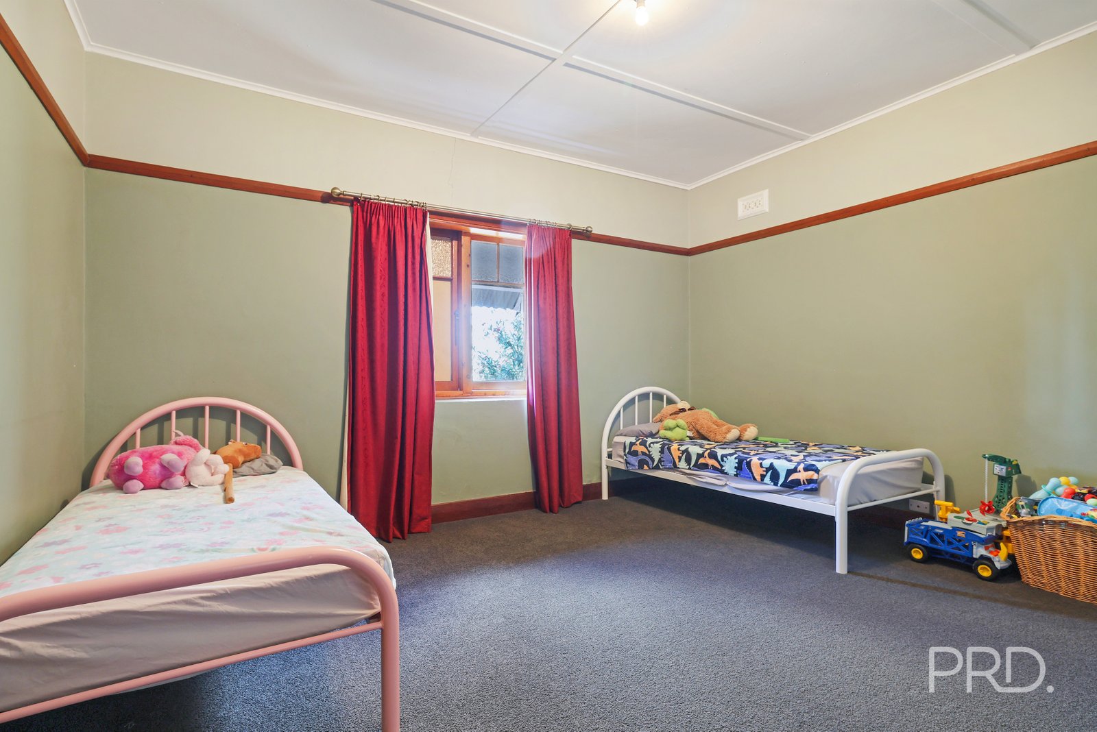 41 Mathews Street TAMWORTH 9