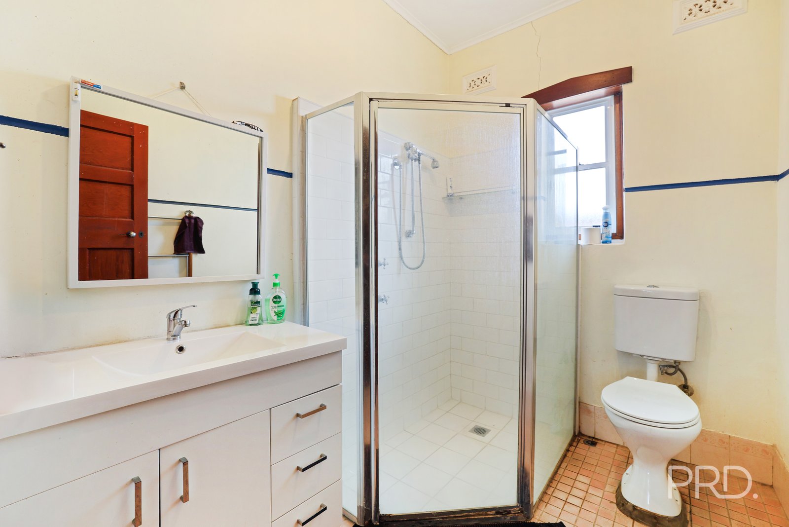 41 Mathews Street TAMWORTH 11