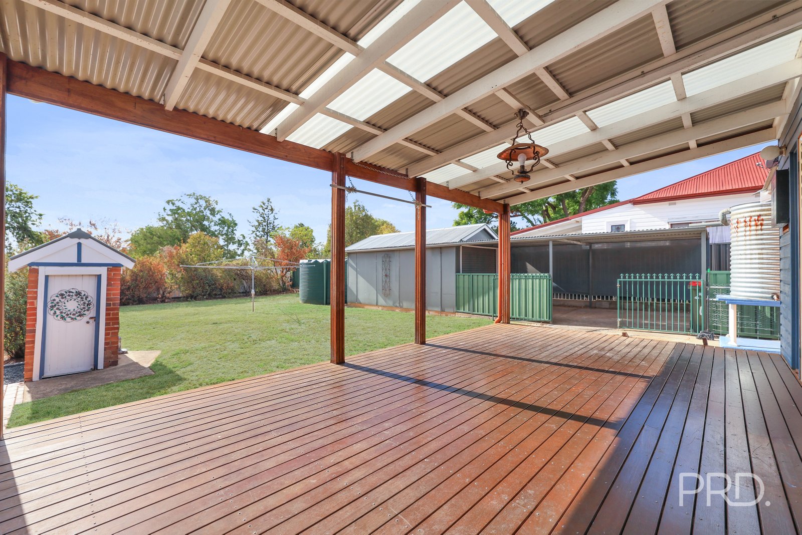 41 Mathews Street TAMWORTH 16