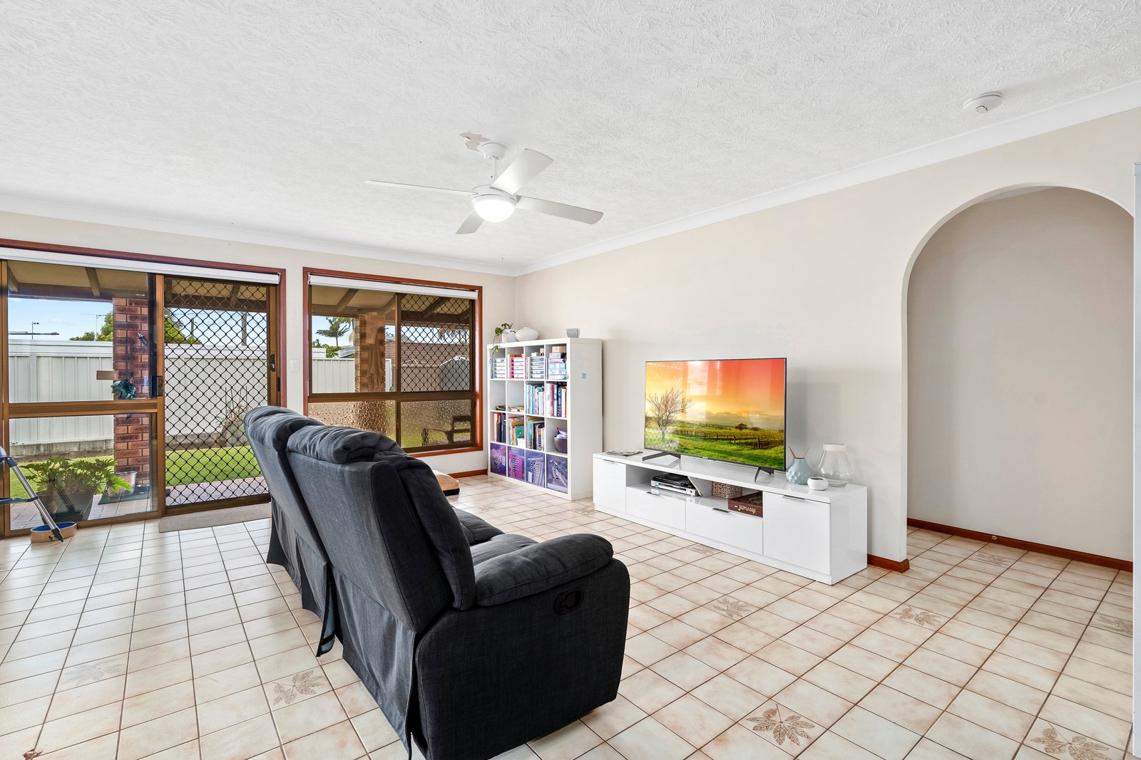 41 Melaleuca Drive PALM BEACH 5