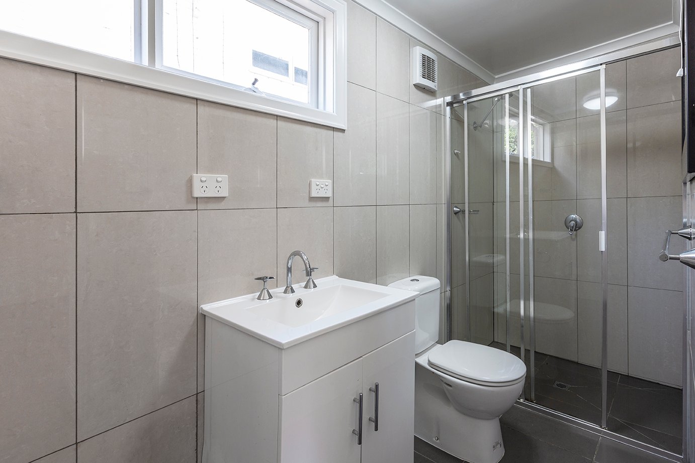 Real Estate and Property in 41 Melby Avenue, St Kilda East, VIC