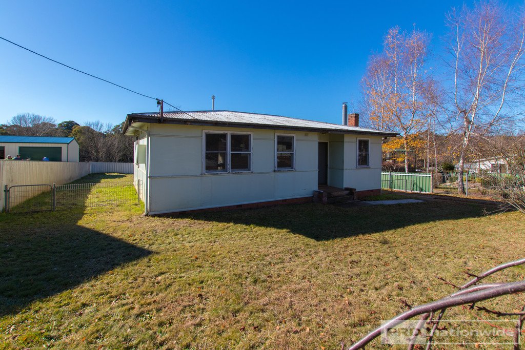 41 Mill Road BATLOW 1