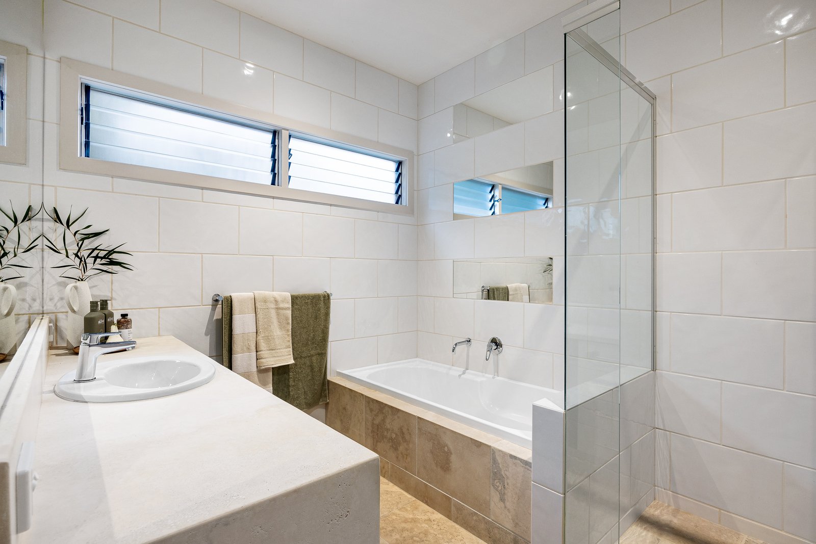 Real Estate and Property in 41 Minnimurra Road, Rye, VIC