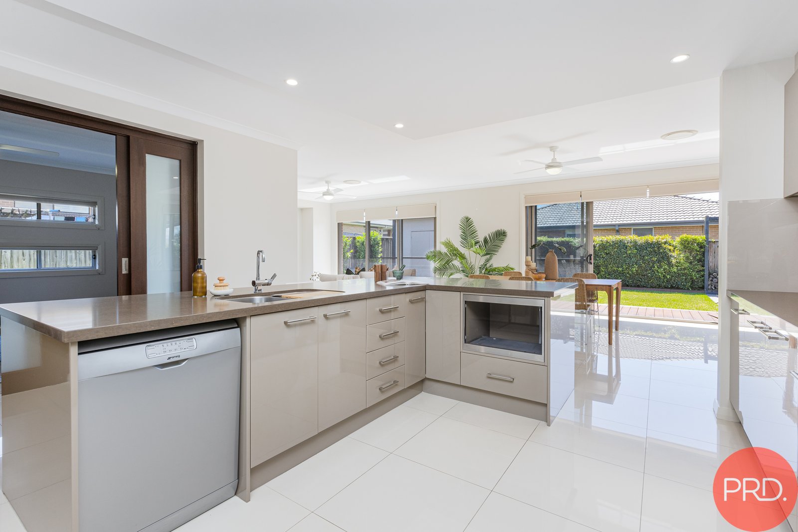 41 Mistfly Street CHISHOLM 9