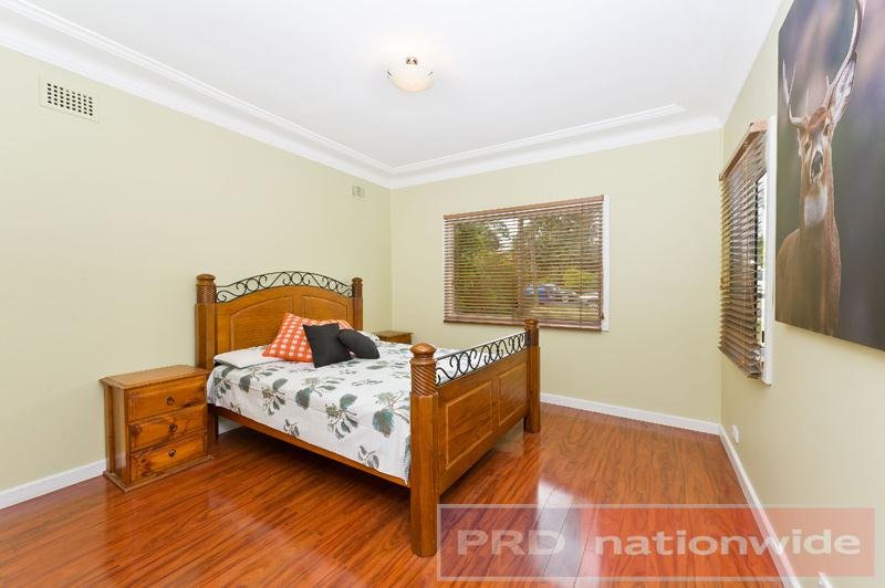 41 Monie Avenue EAST HILLS 6