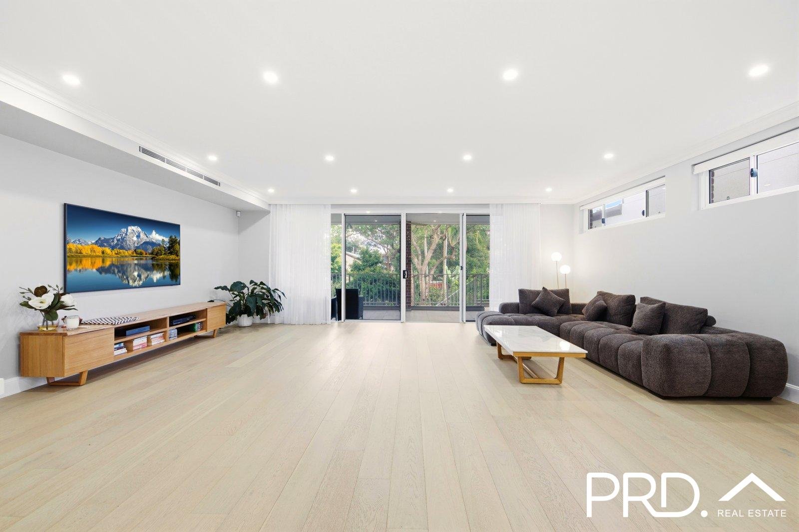 41 Monie Avenue EAST HILLS 4