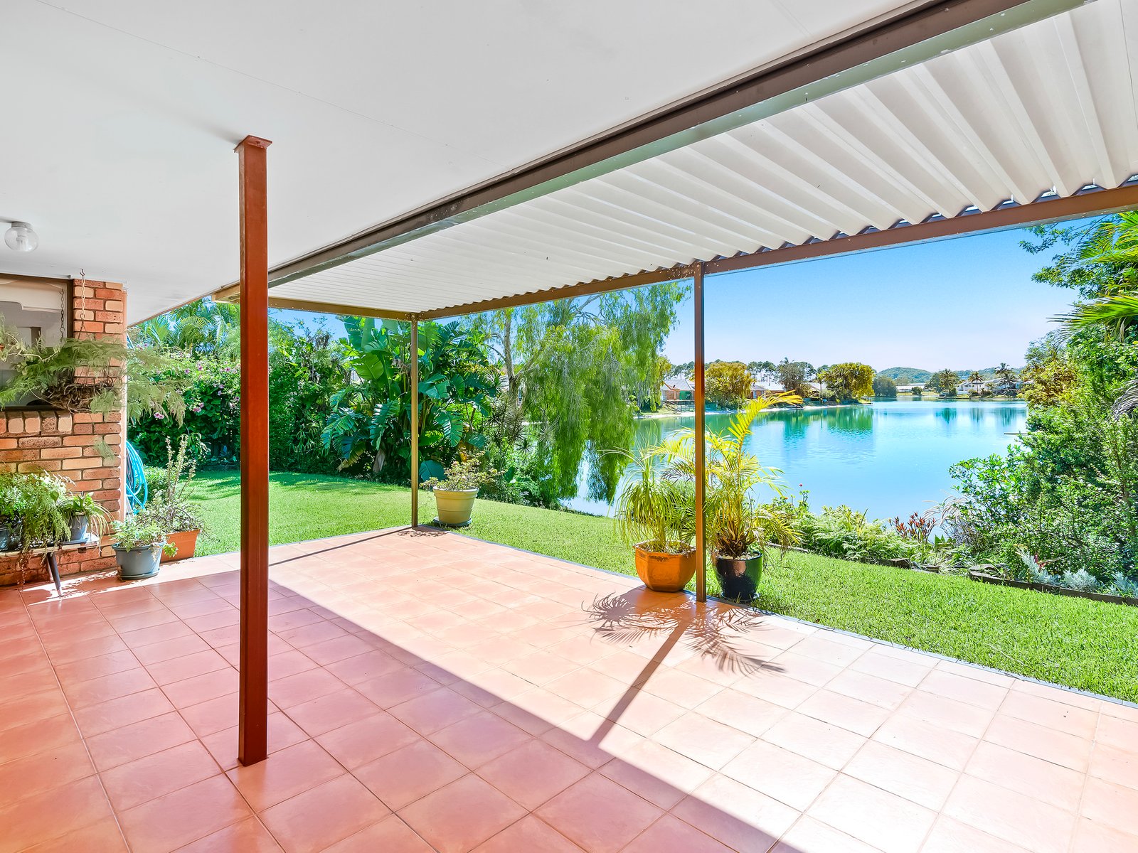 41 Murtha Drive ELANORA 2