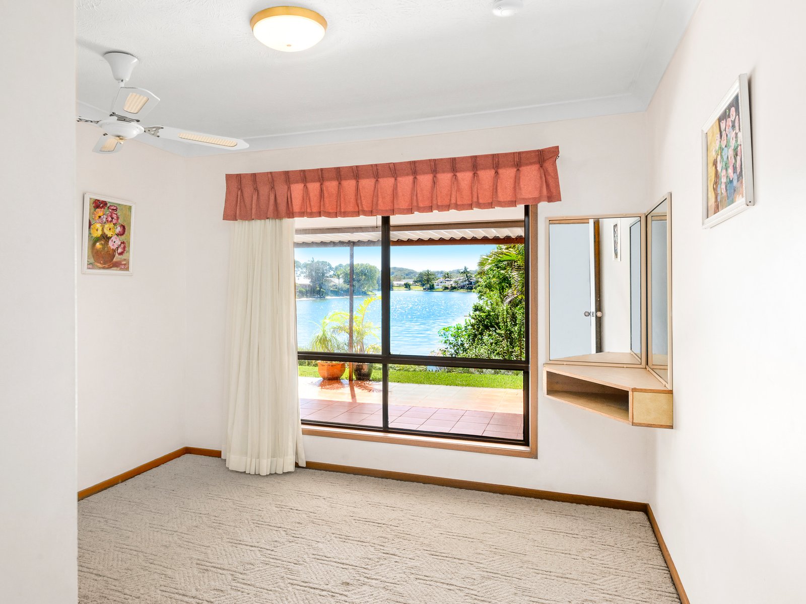 41 Murtha Drive ELANORA 10