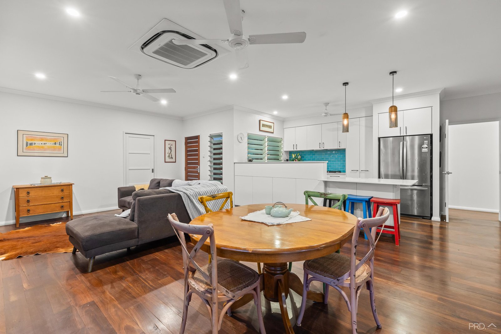 41 Nakamura Avenue BILINGURR 4