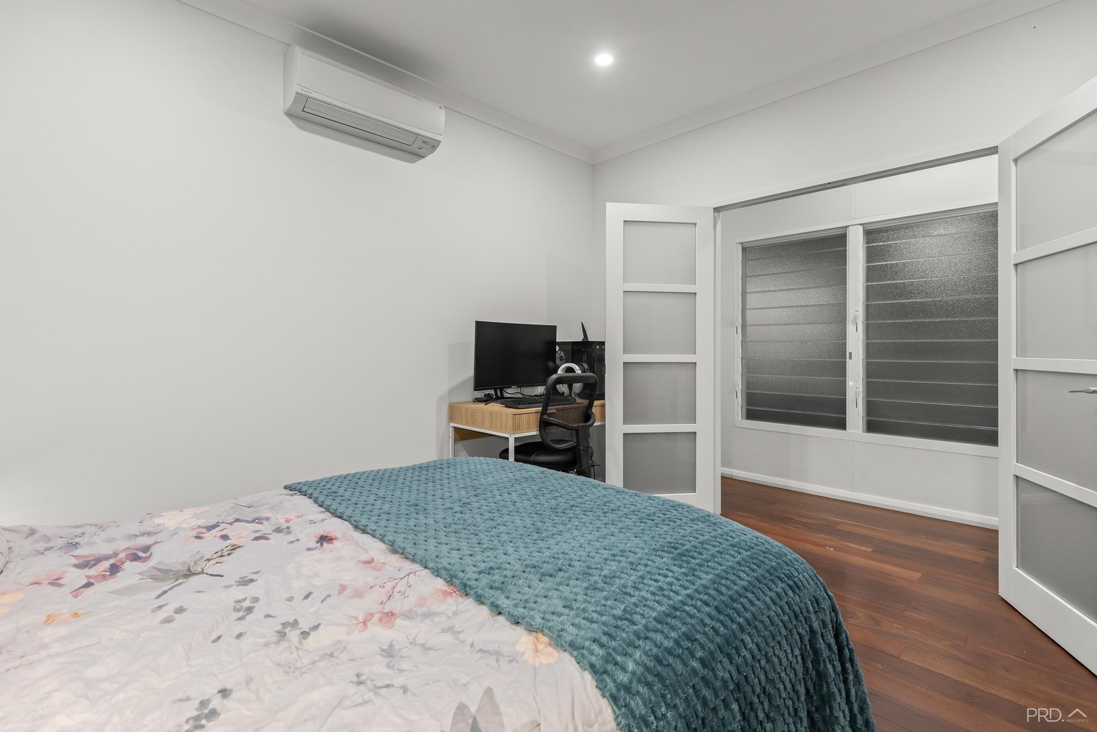 41 Nakamura Avenue BILINGURR 15