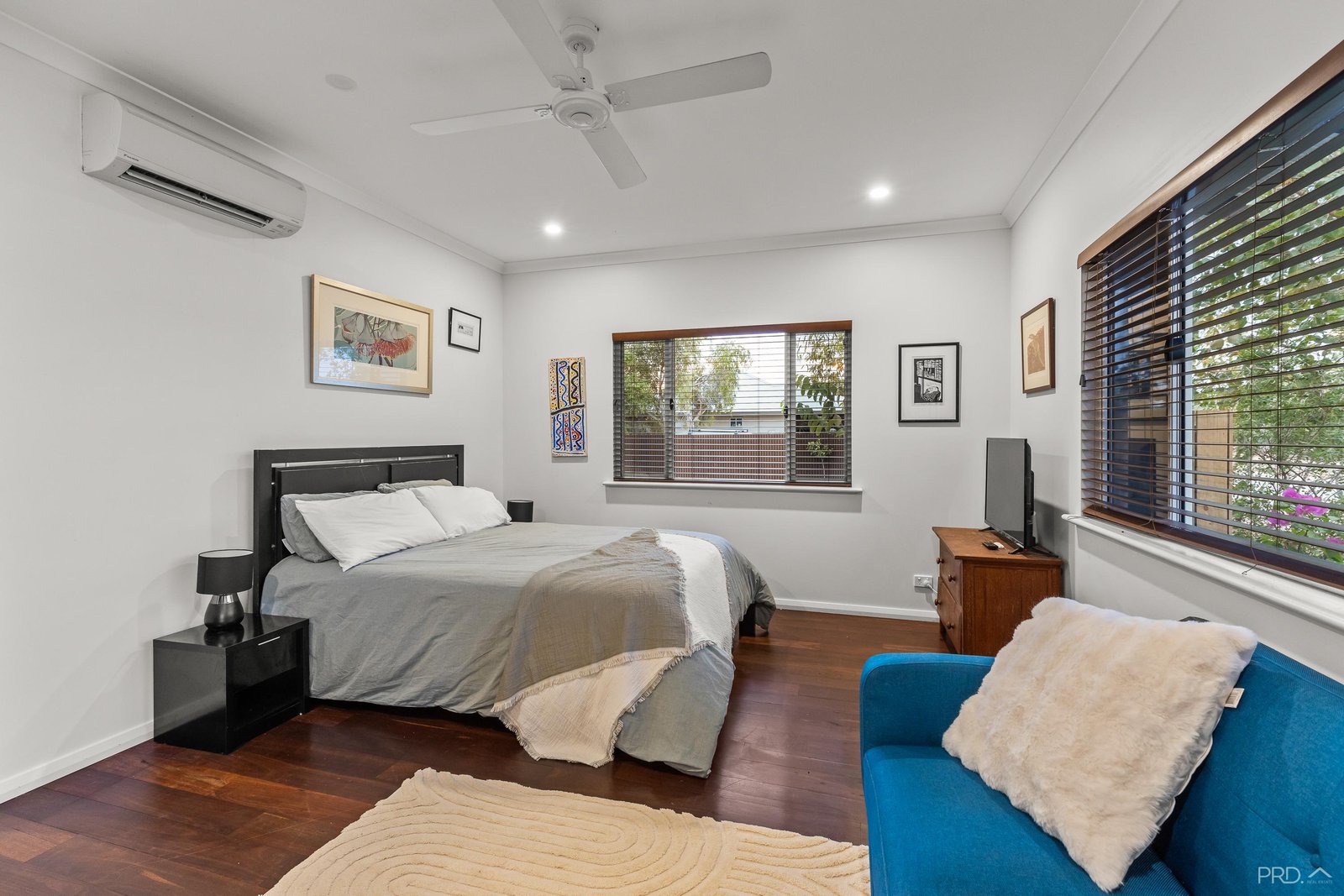 41 Nakamura Avenue BILINGURR 18