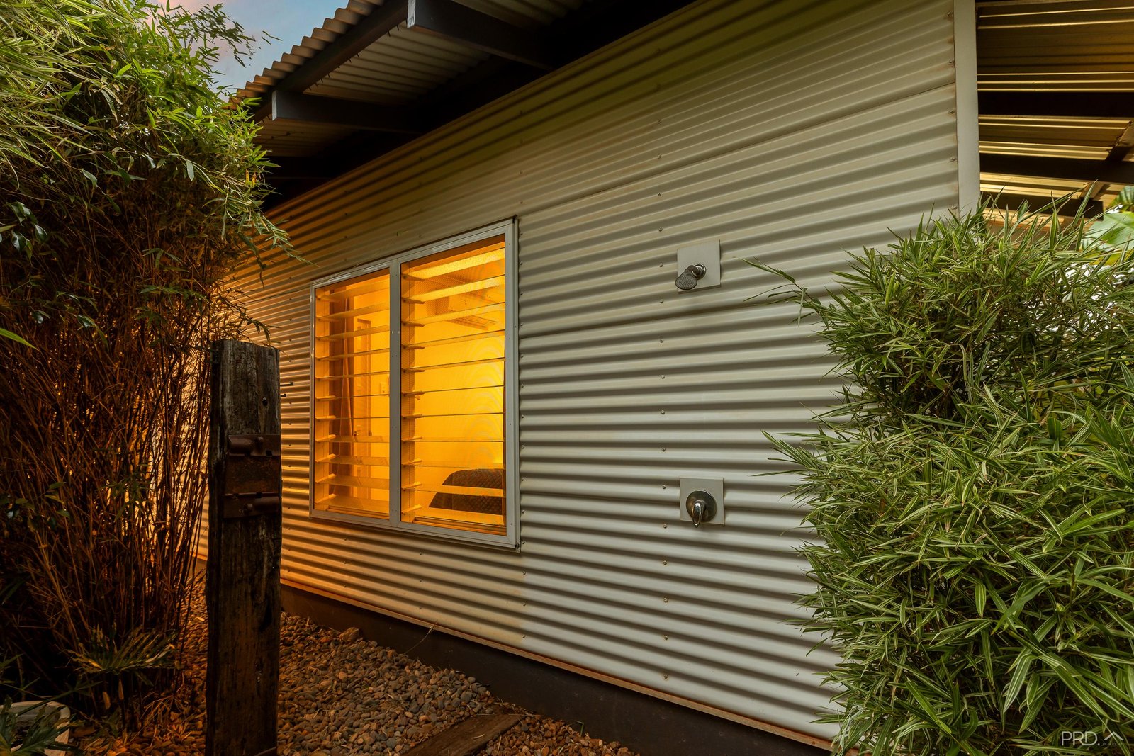 41 Nakamura Avenue BILINGURR 31