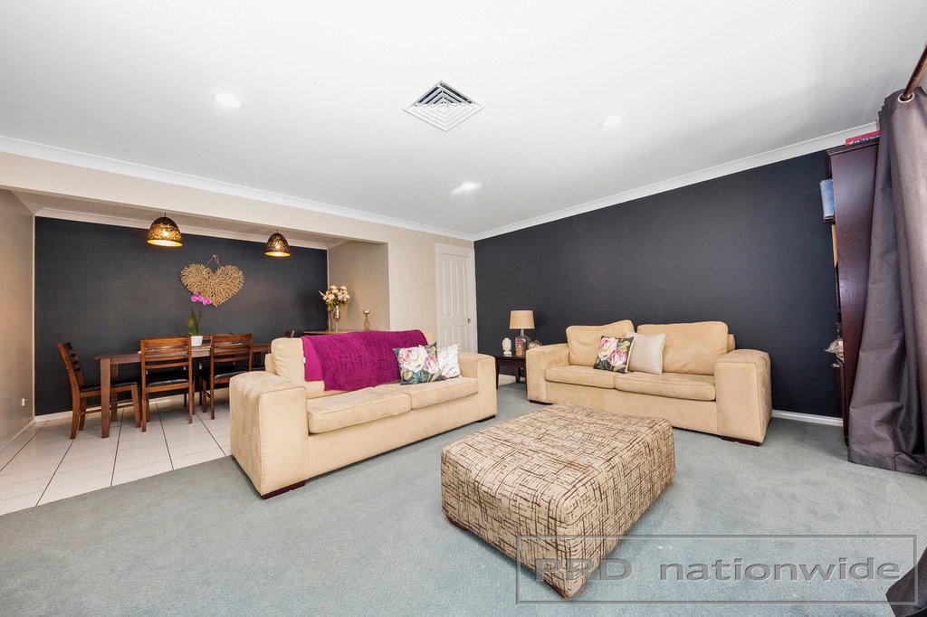 41 Pacific Crescent ASHTONFIELD 9