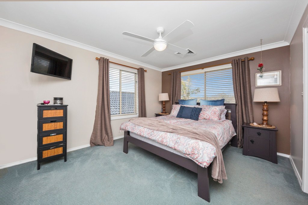 41 Pacific Crescent ASHTONFIELD 13
