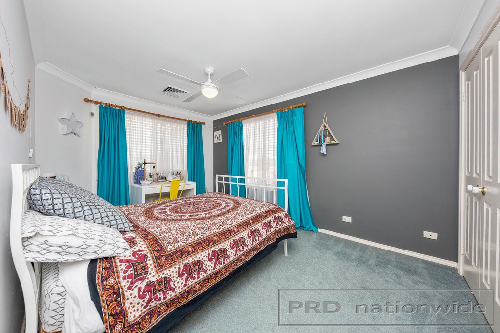 41 Pacific Crescent ASHTONFIELD 15