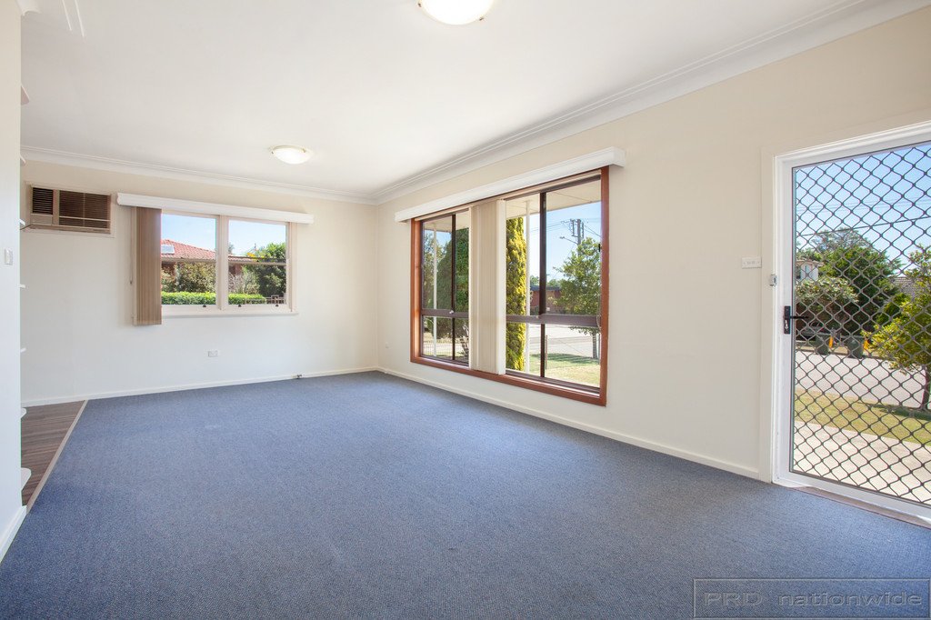 41 Pasadena Crescent BERESFIELD 2