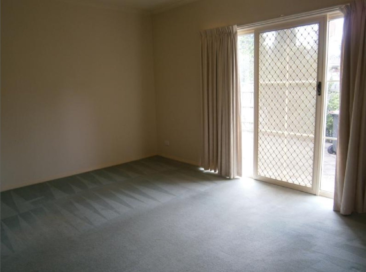 Gallery: 4/1 Pinetree Avenue