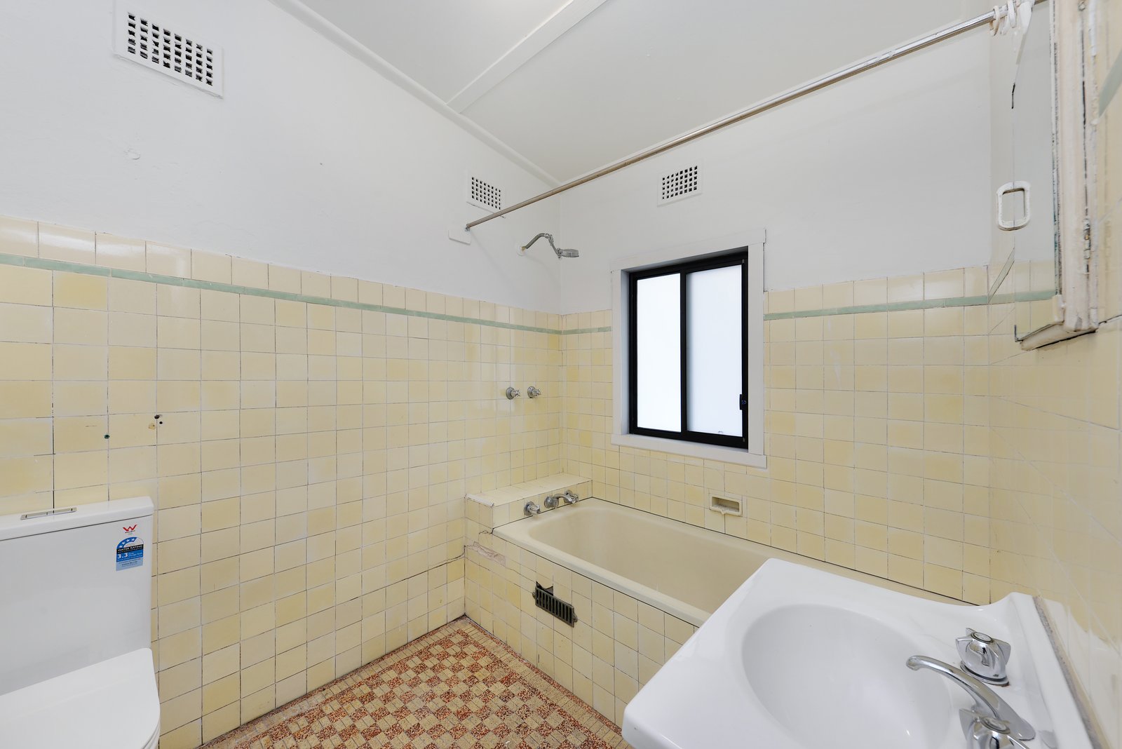 41 Princess Avenue ROSEBERY 6