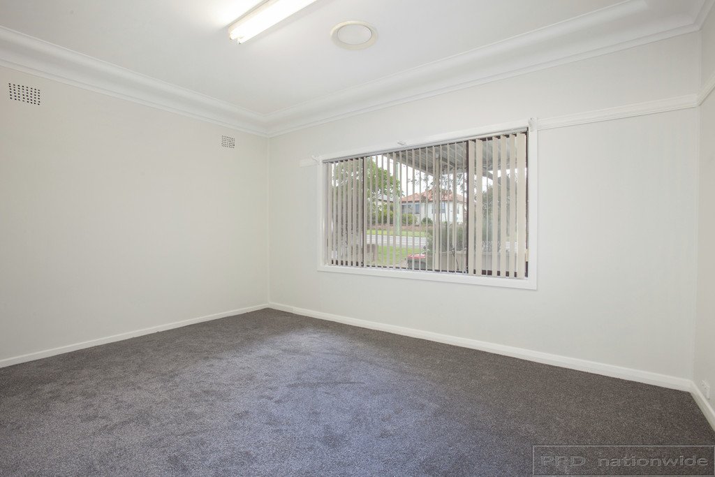 41 Raymond Terrace Road EAST MAITLAND 4