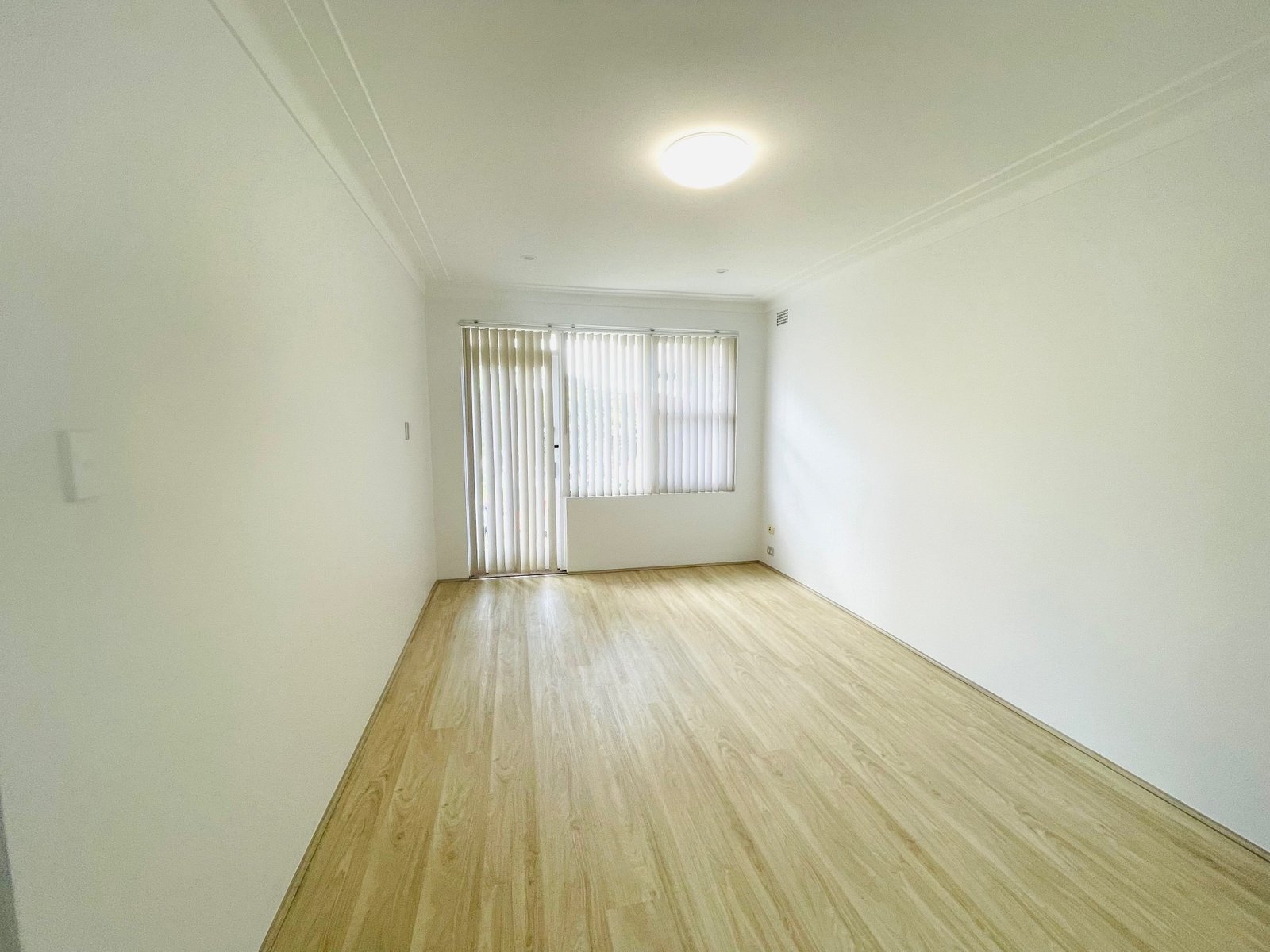 4/1 Remly St  ROSELANDS 2