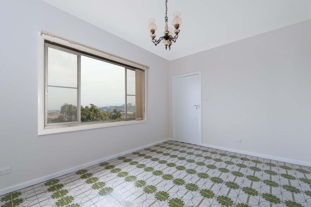 41 Robertson St  PORT KEMBLA 5