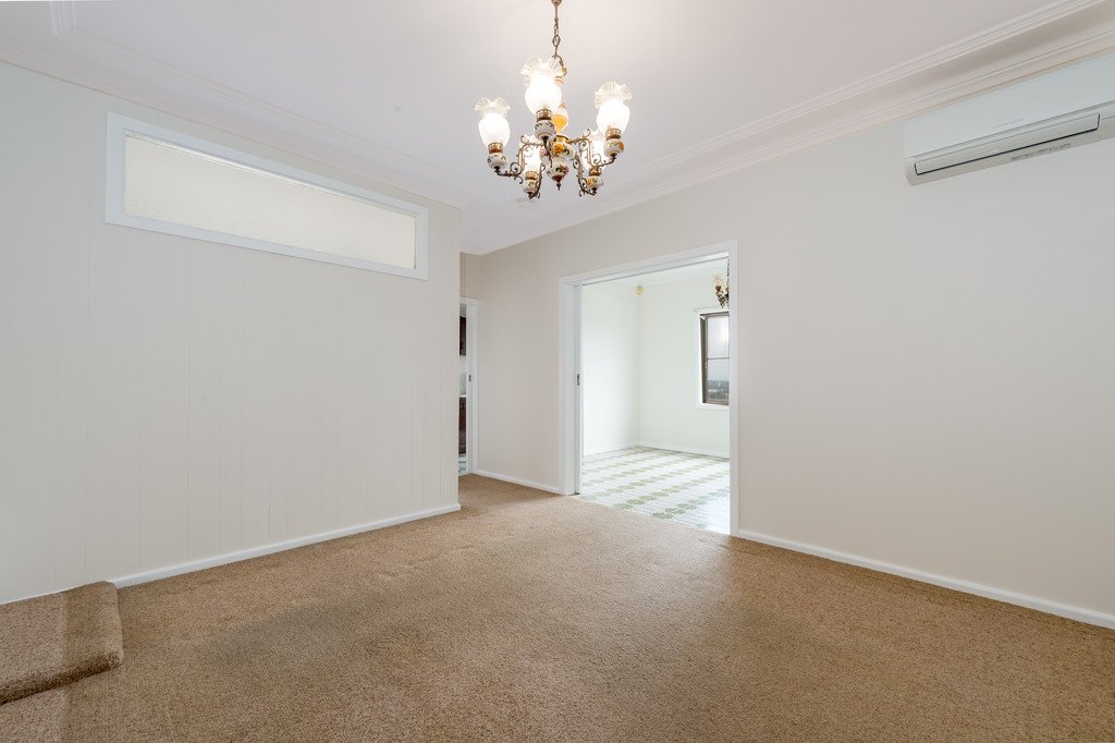 41 Robertson St  PORT KEMBLA 6