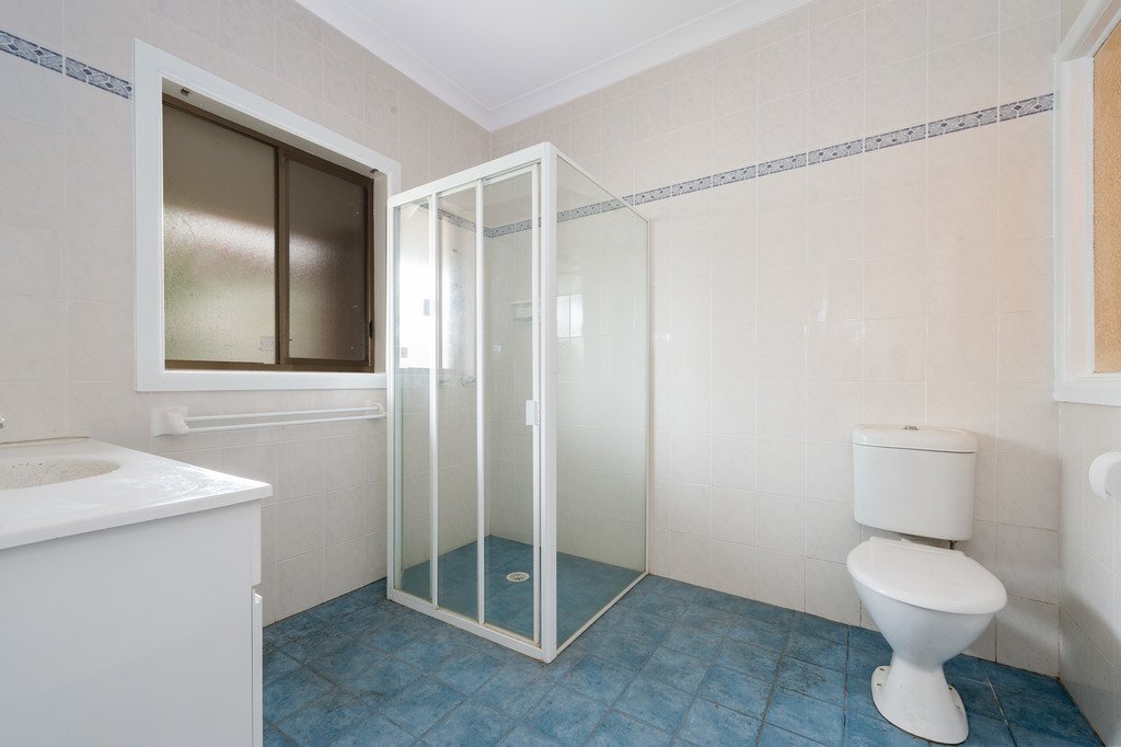 41 Robertson St  PORT KEMBLA 7