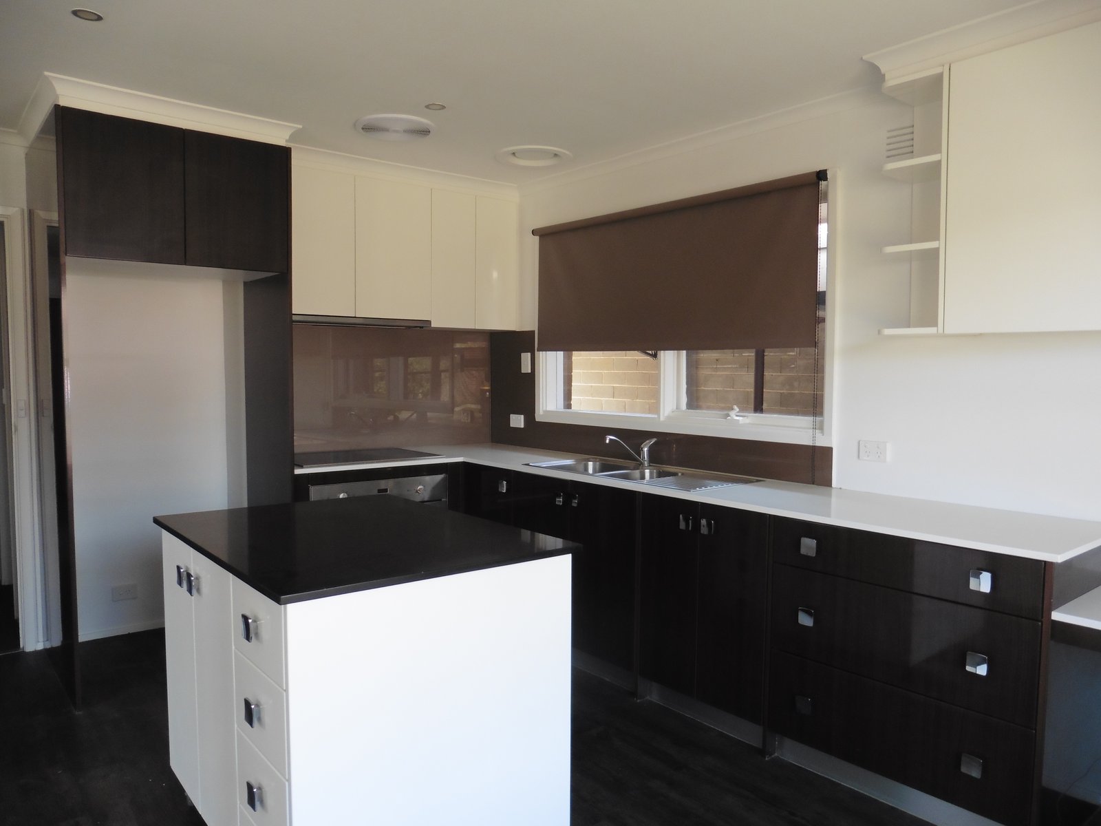 Gallery: 4/1 Rosella Road