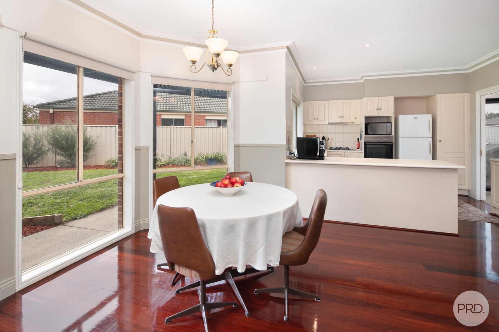 41 Rowan Parade WENDOUREE 5