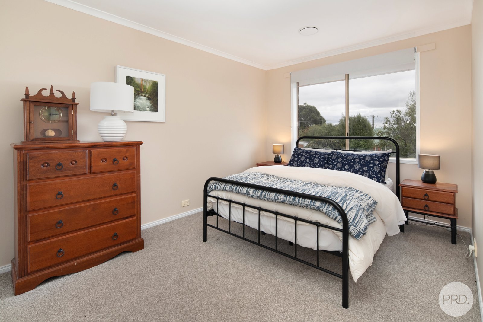 41 Rowan Parade WENDOUREE 11