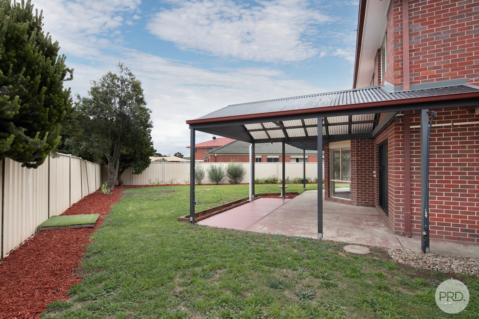 41 Rowan Parade WENDOUREE 15