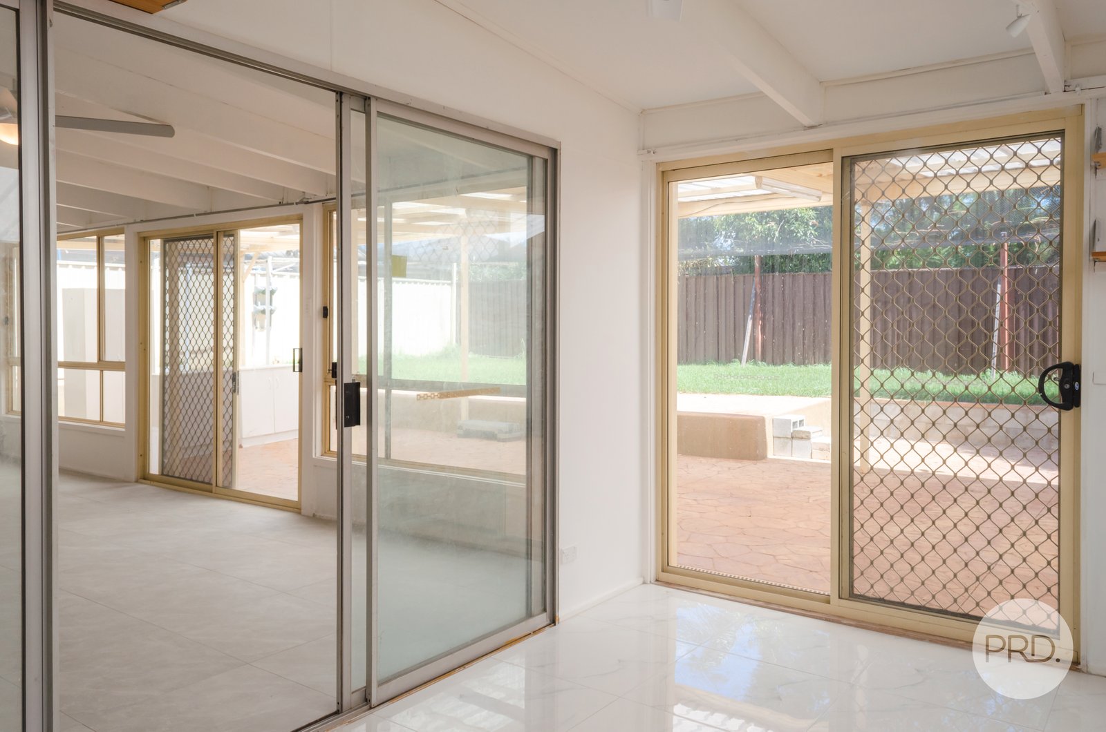 41 Sackville Street INGLEBURN 18