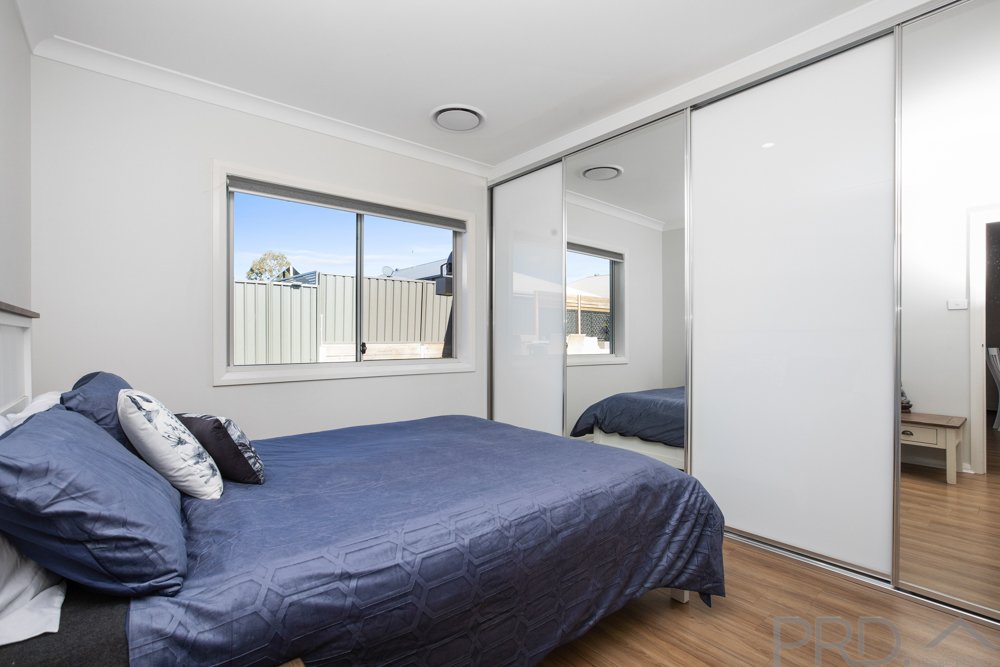 41 Sandridge Street THORNTON 13