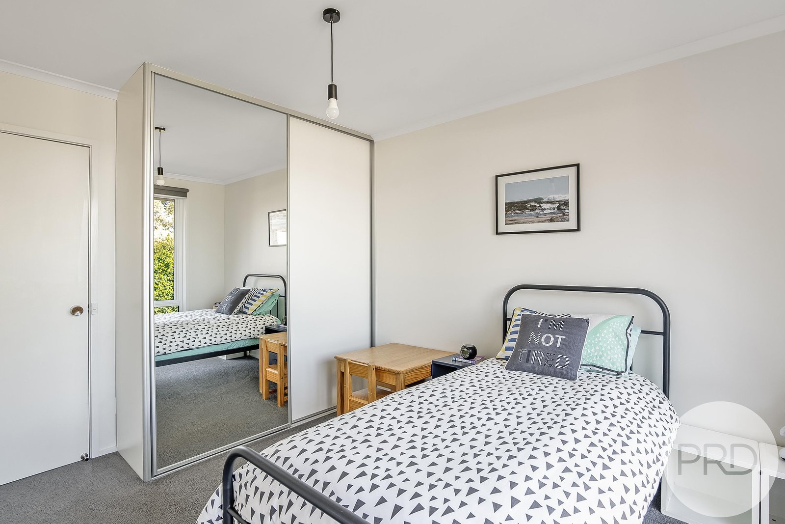41 Shoreline Drive HOWRAH 8