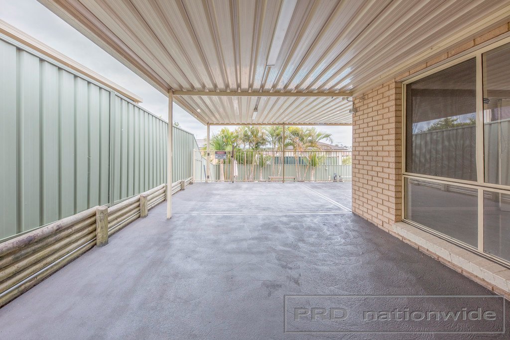 41 Somerset Drive THORNTON 12